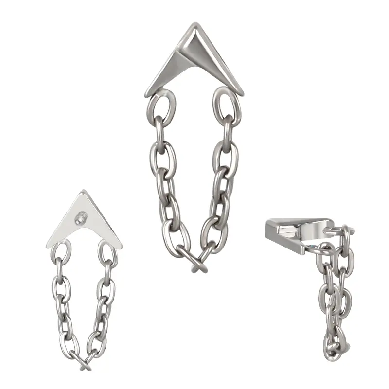 Labret chain arrow