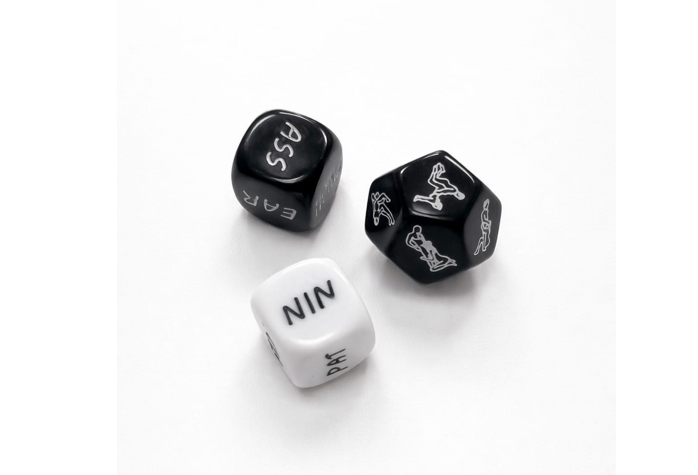 SET DE TRES DADOS KAMASUTRA