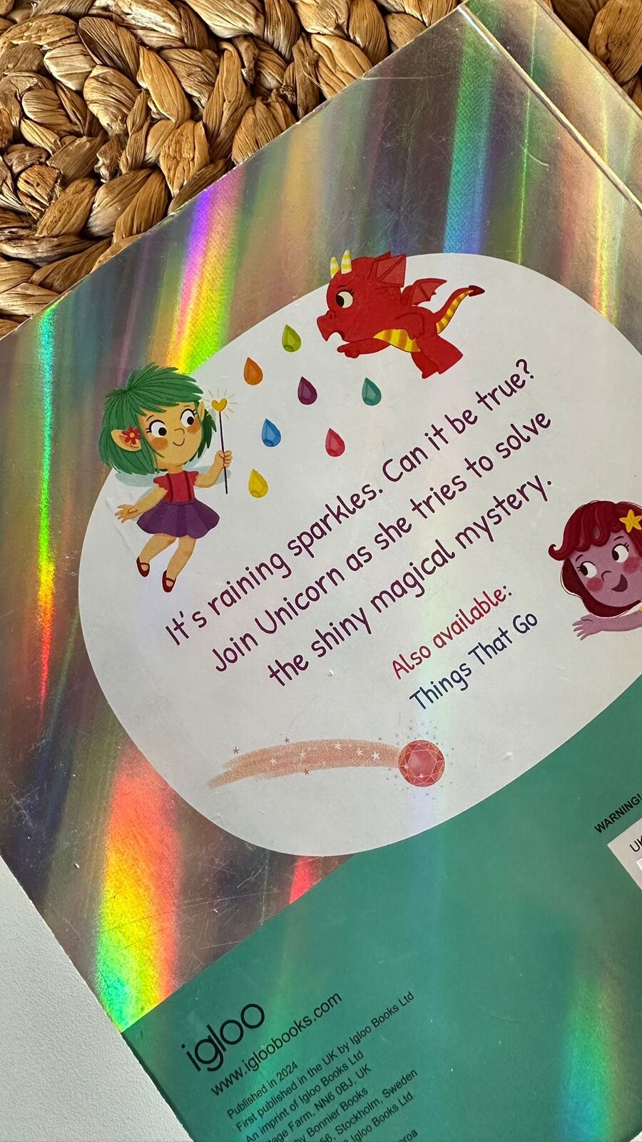 Libro en inglés “Unicorn”