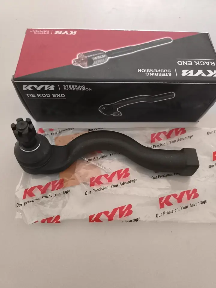 Puntero de Dirección Exterior Derecho KYB Mitsubishi L200/L300/Montero