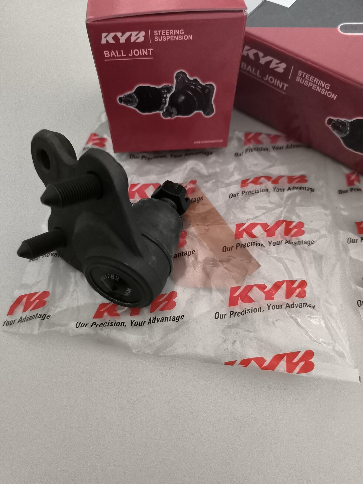 Rotula Inferior KYB Honda CRV