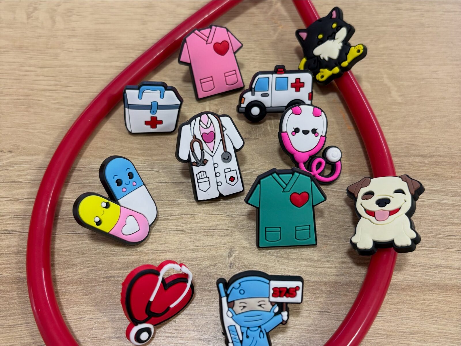 PIN DECO PARA ESTETO