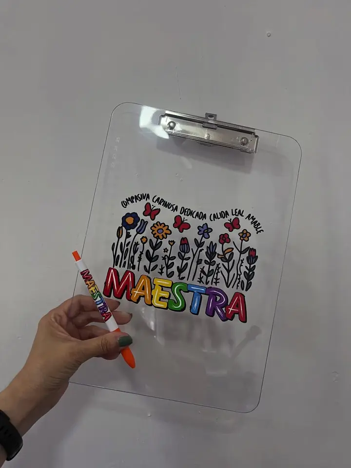 TABLA ACRILICA A4 CON DISEÑO
