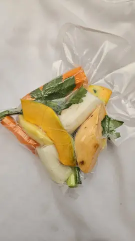 Linea al vacío Pelados y lavados, productos organicos