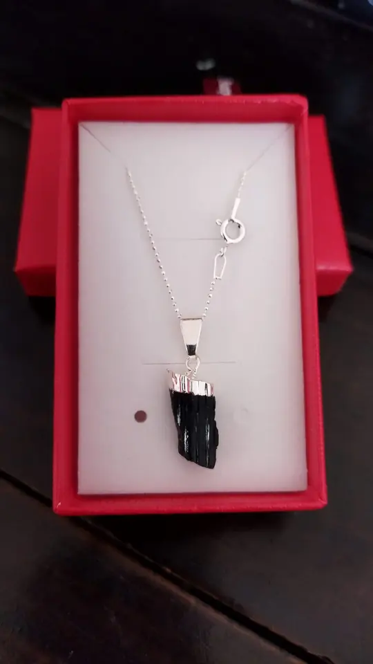 Colgante de Turmalina Negra con Cadena de Plata 925 (45 cm)