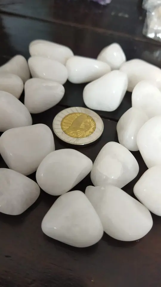 Cuarzo Blanco Lechoso rolado
