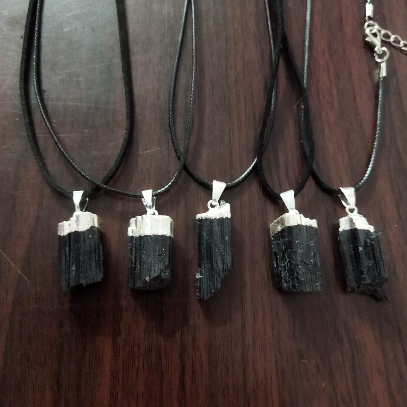 Collar turmalina negra