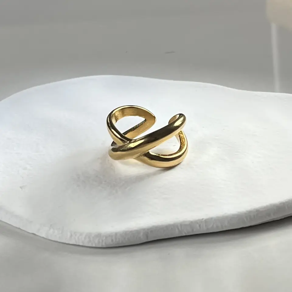 Anillo Chunky Cross