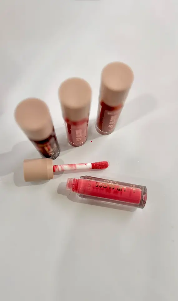 Gloss con color