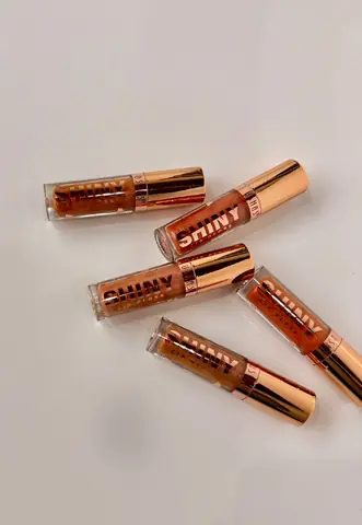 Gloss marrones ushas