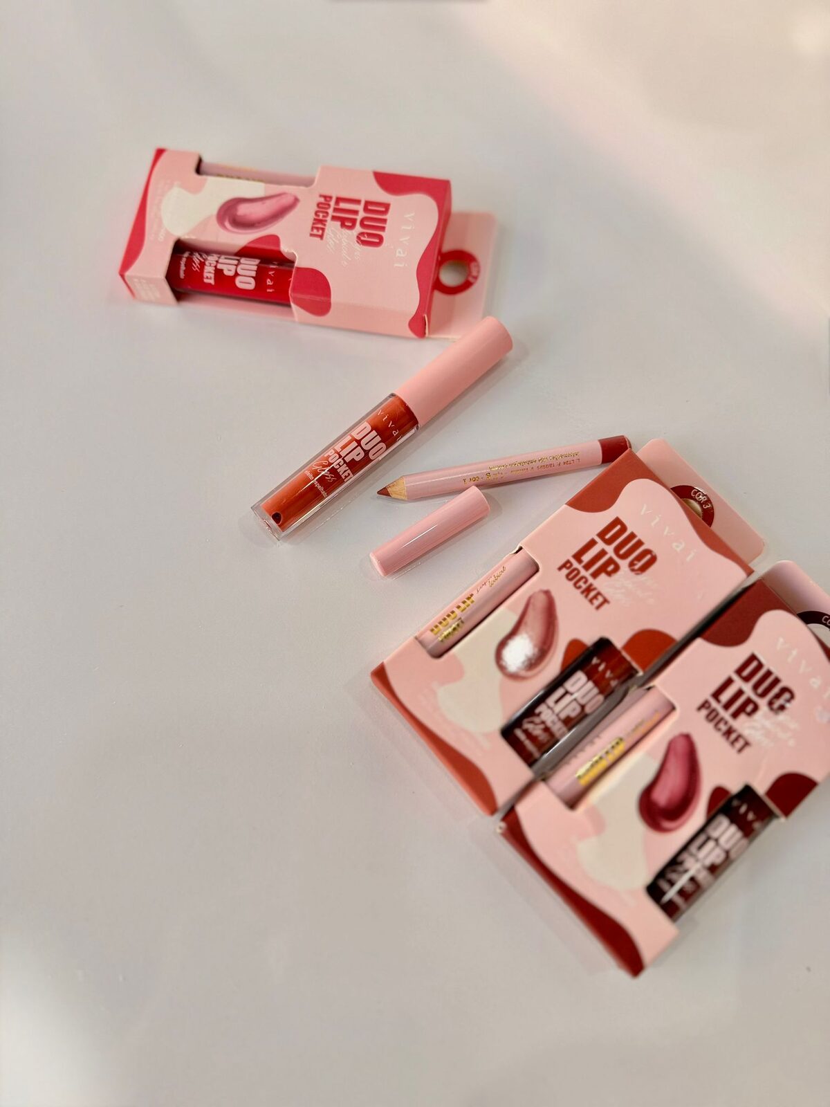 lip combo ddelineador y gloss
