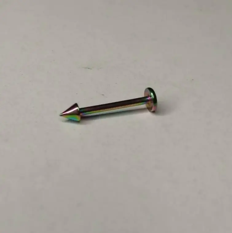 Labret speace