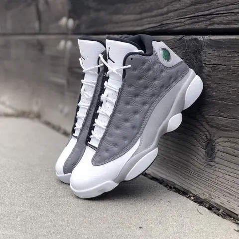 Jordan Retro 13