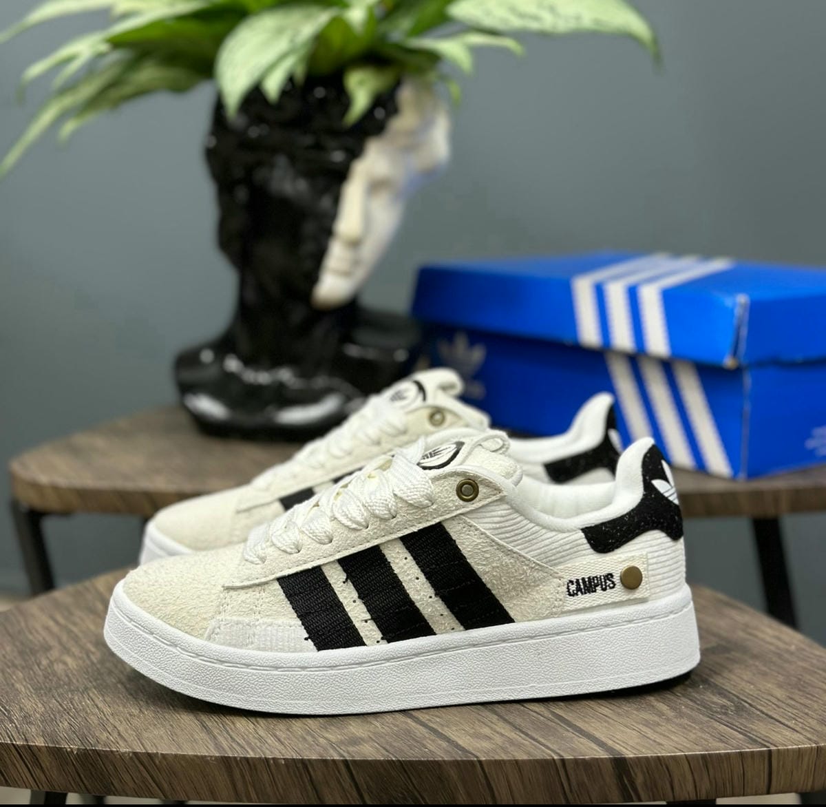 Adidas Campus