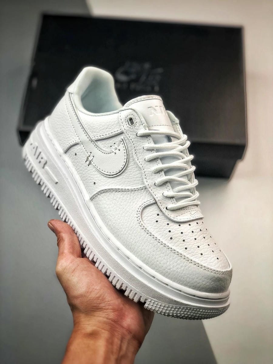Nike Air force Luxe