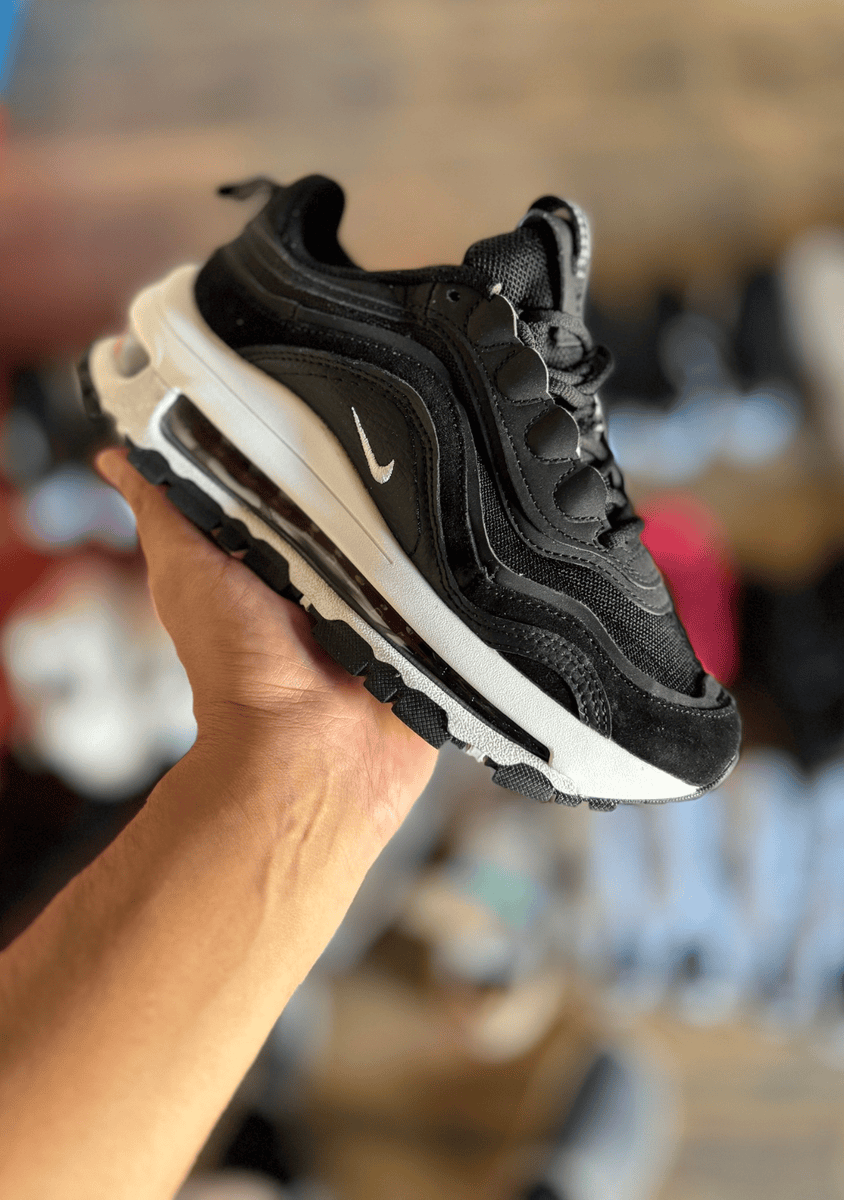 Nike Air Max Futura