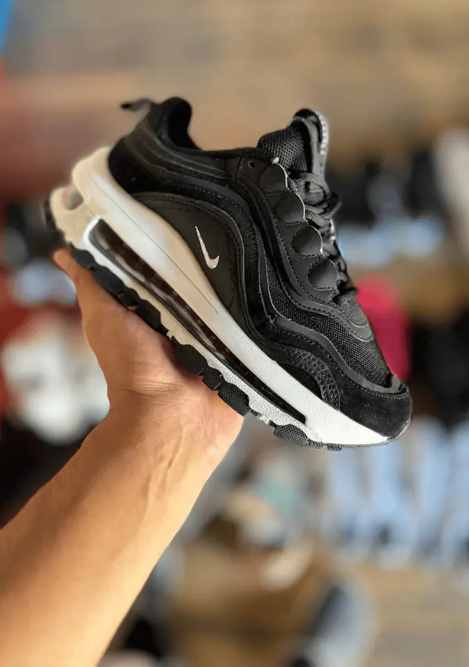Nike Air Max Futura