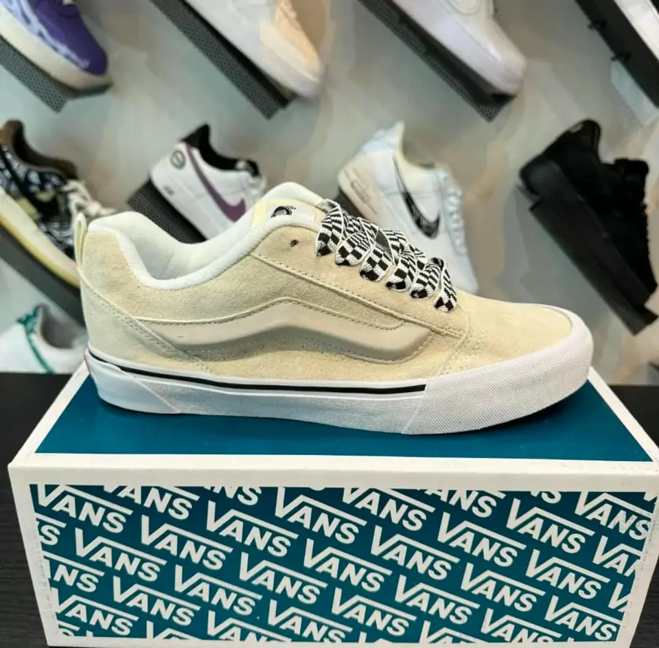Vans Knu Skool
