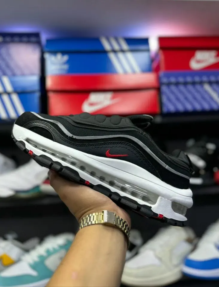 Nike Air Max Futura