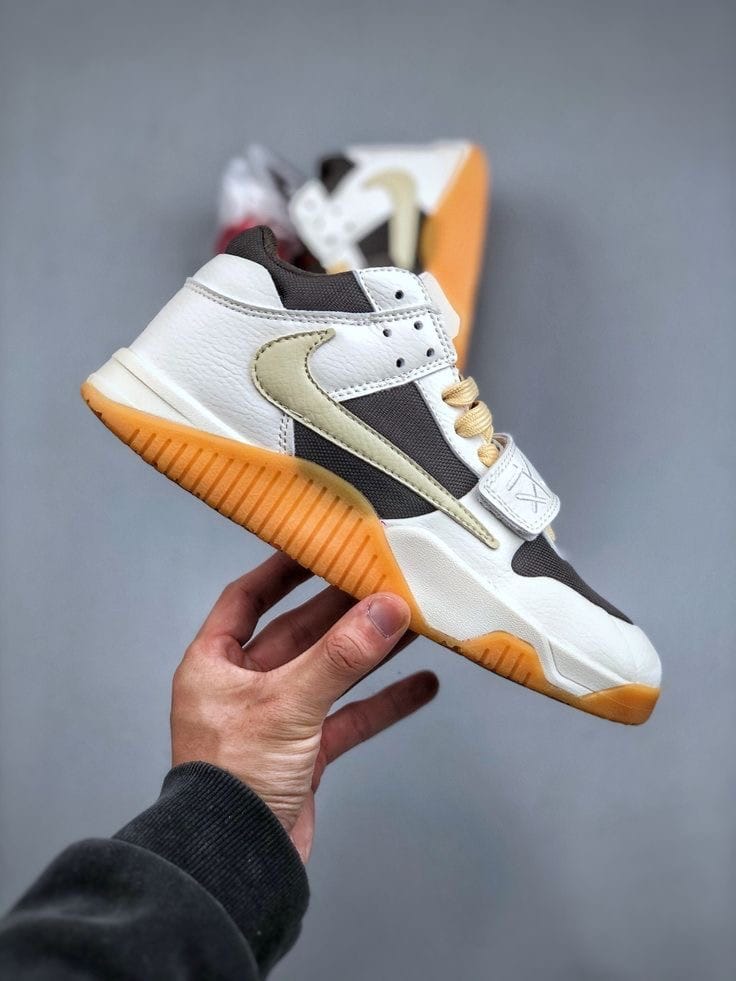 Nike Travis Scott