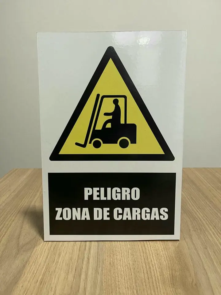 Peligro Zona Cargas
