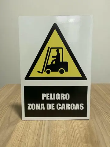Peligro Zona Cargas