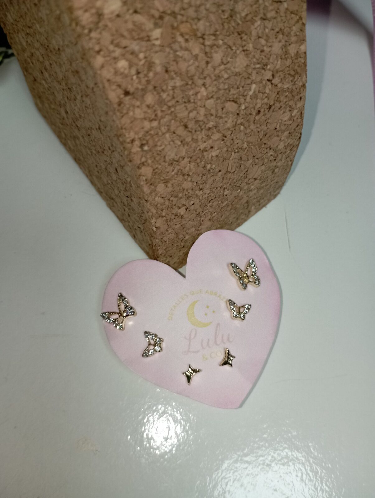 Set de Caravanas Mariposas  🦋✨ Dorado