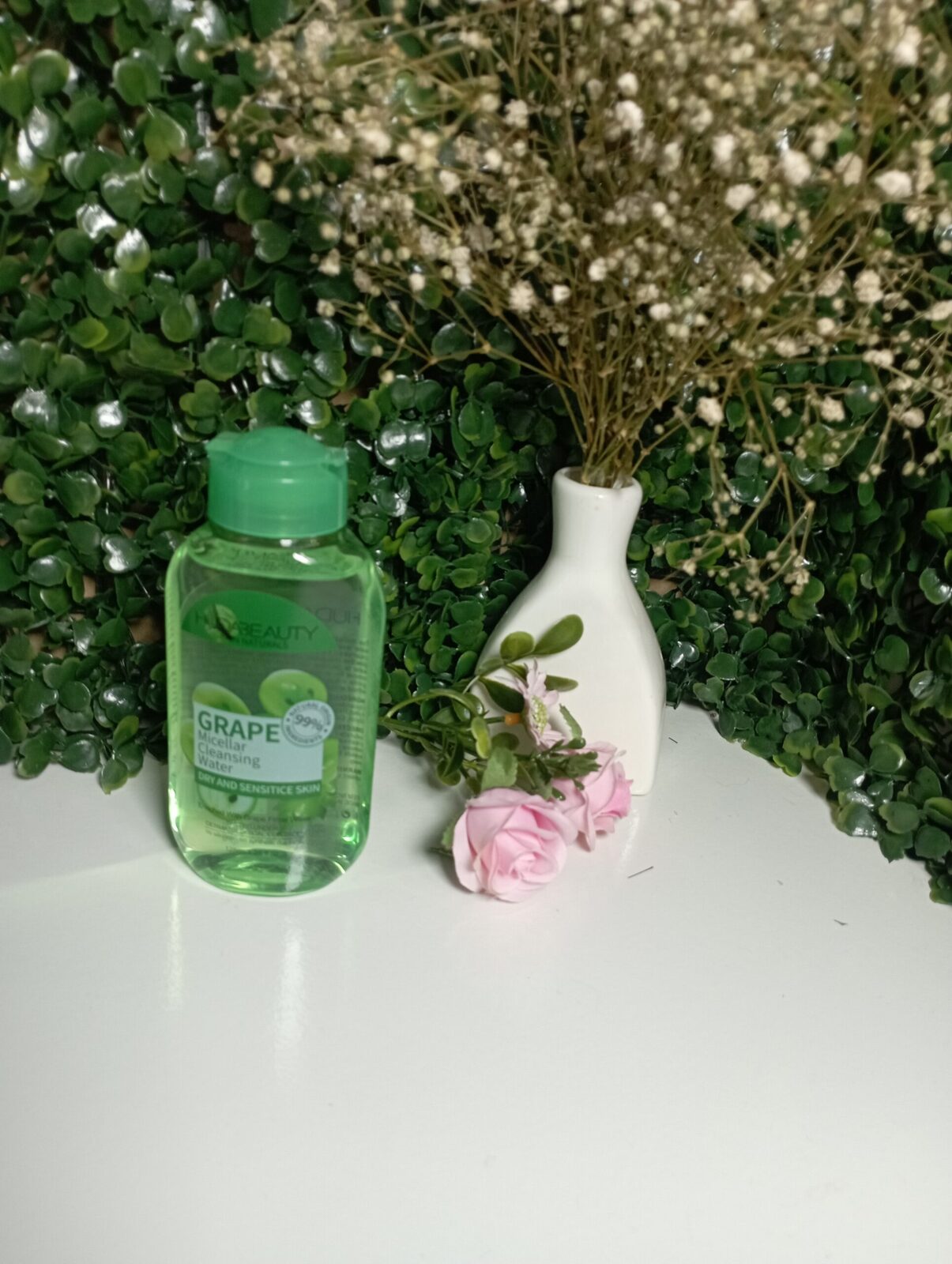 🍇 Agua Micelar de Uva –