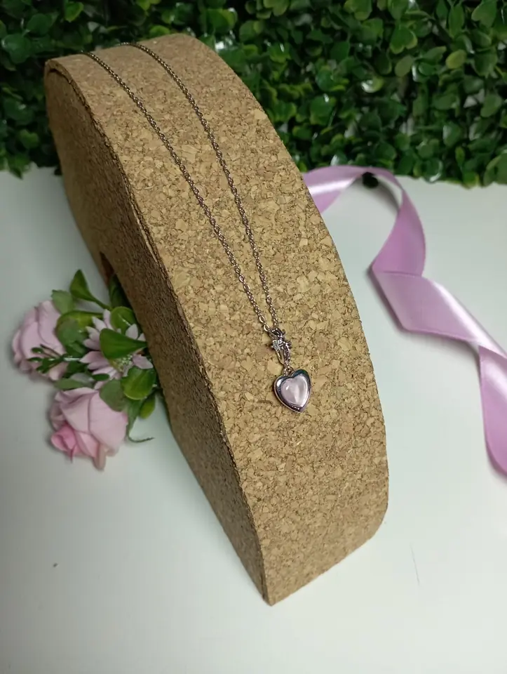Collar con Dije de Corazón Nácar Rosa ✨