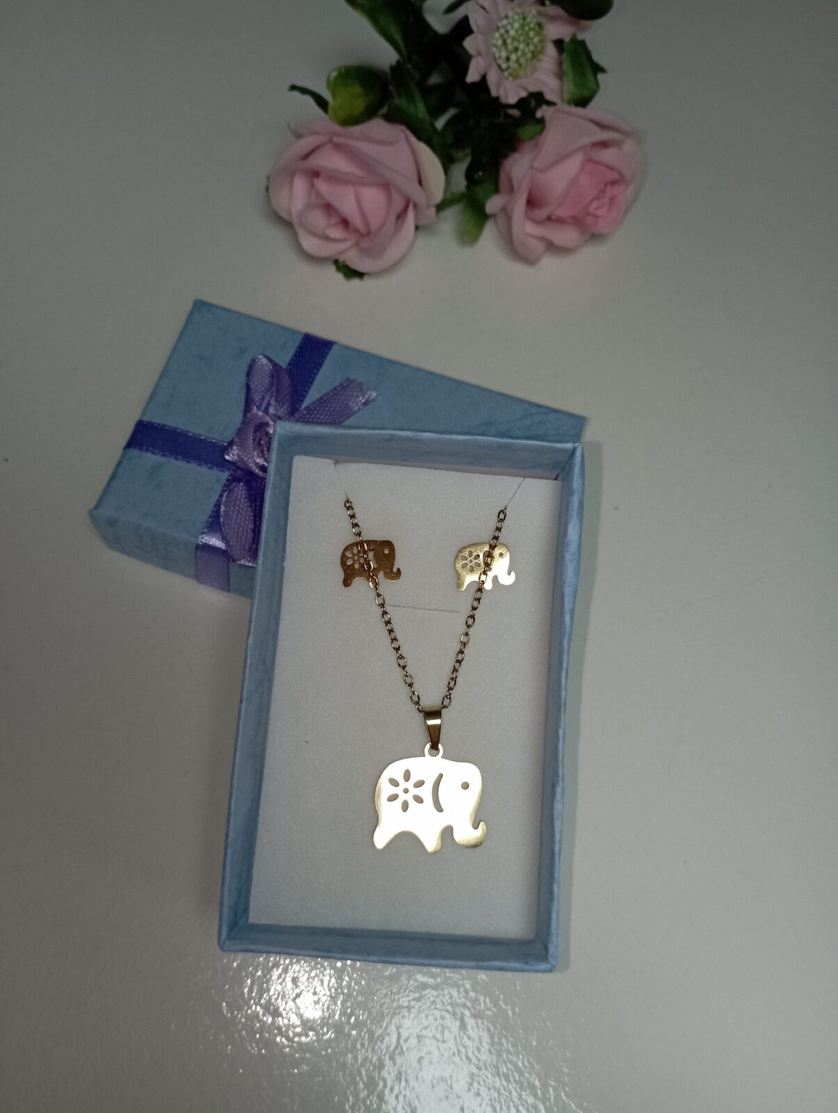Conjunto acero quirúrgico