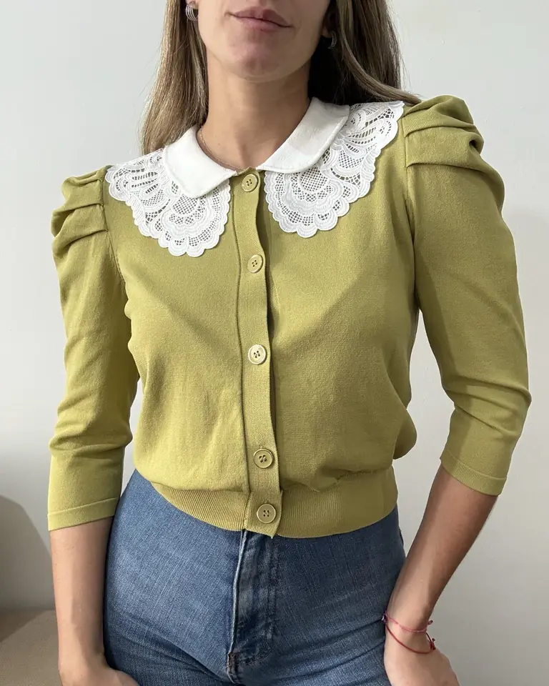 SWEATER LADY