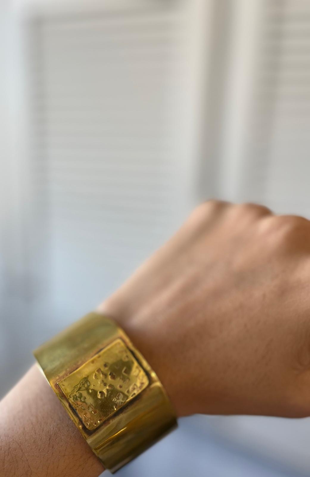 Pulseras y brazaletes