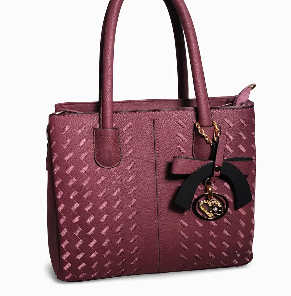 Cartera bordó con textura y monedero a juego