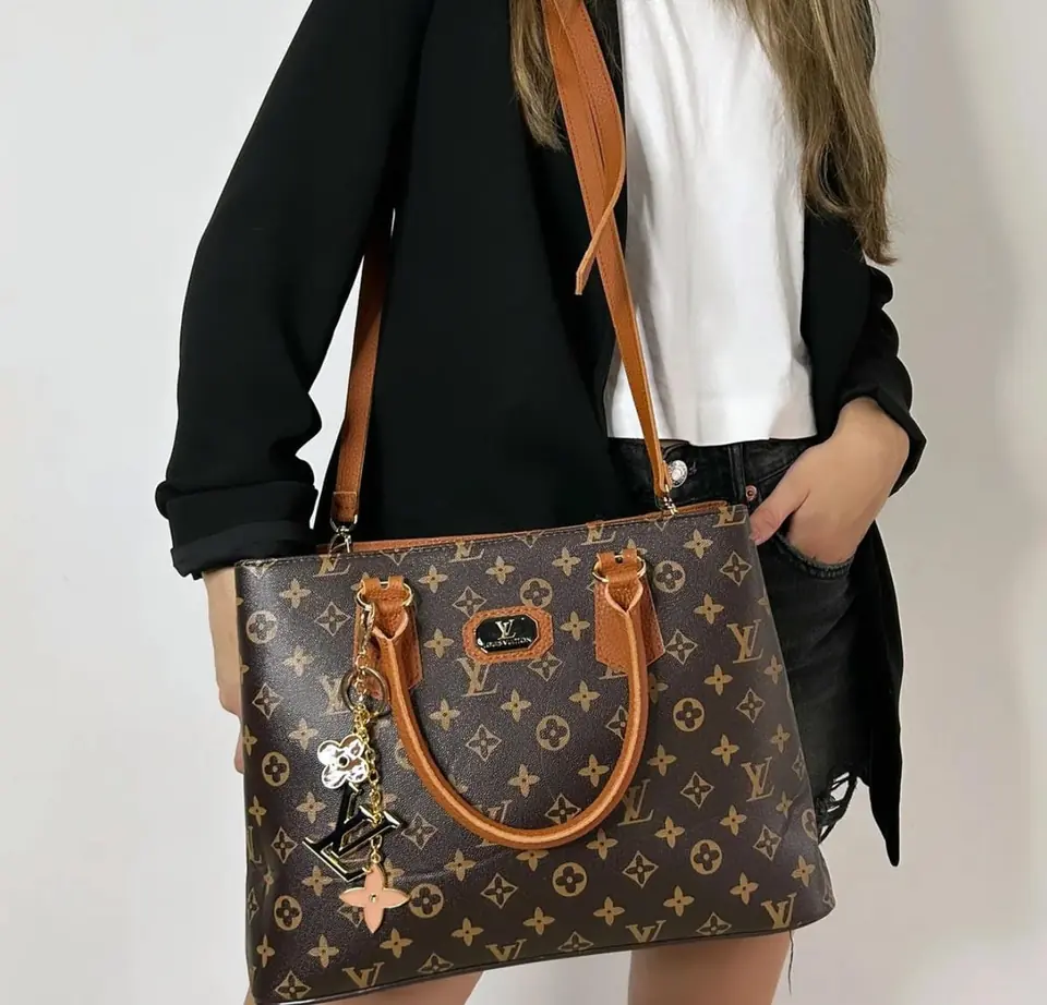 bolso + llavero lv