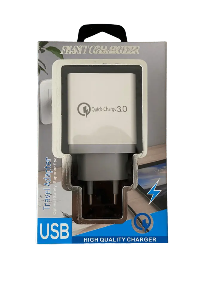 Cargador De Pared Usb Pd Triple 2 Usb + Tipo C 20w Carga Rapida