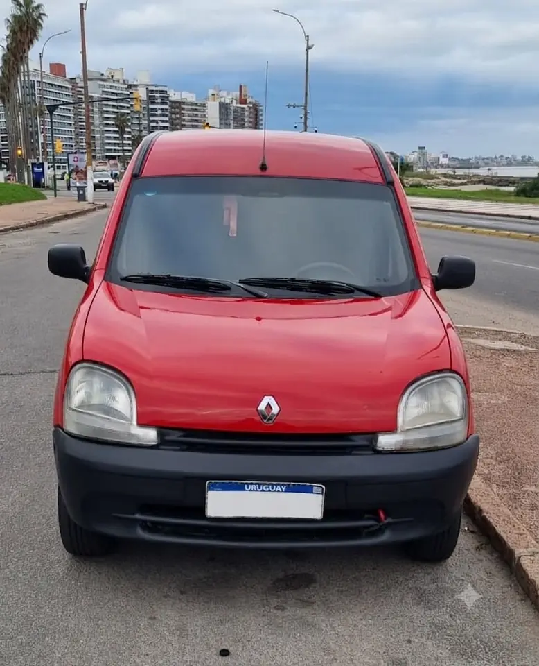 2009 Renault Kangoo IMPECABLE vidriada 5 Pasajeros puerta lateral