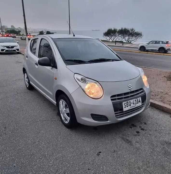 2013 Suzuki Celerio Aire Dirección UNICO DUEÑO Semi Full