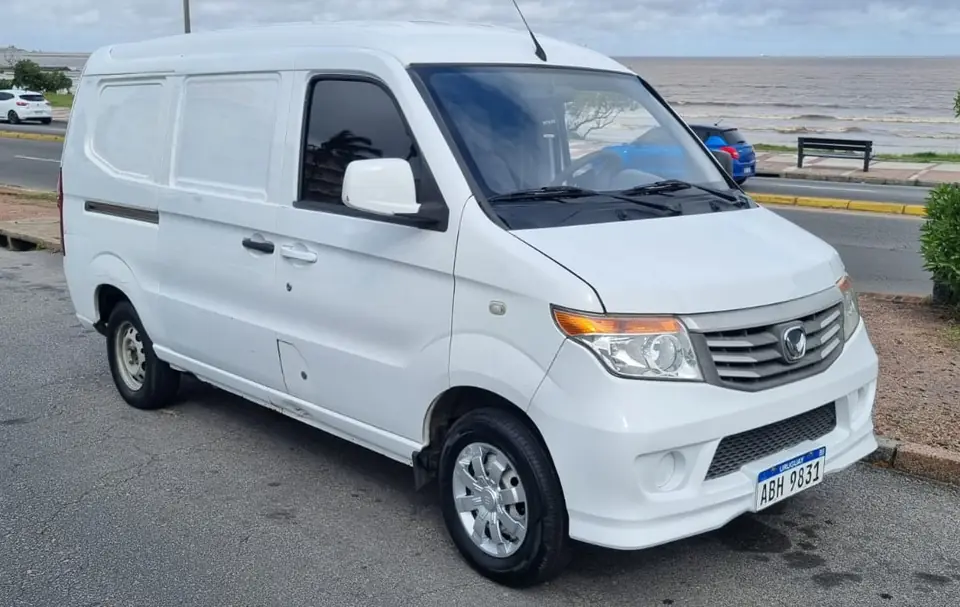 2015 CAMIONETA FURGON BAIC CHINITA airbag muy cuidada - al dia
