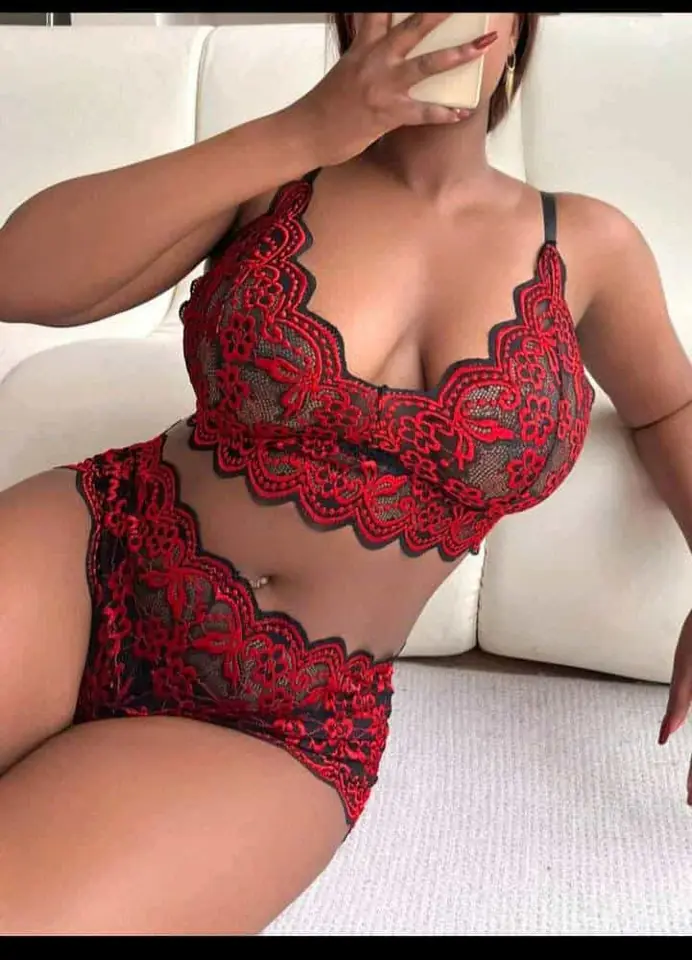 Conjunto encaje rojo