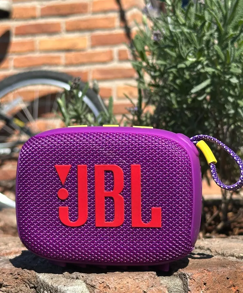 JBL Go4