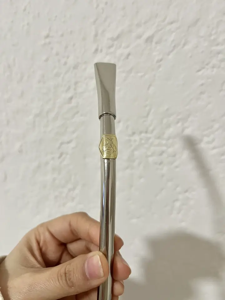Bombilla alpaca con aplique en bronce - ABEJA PANAL 2D