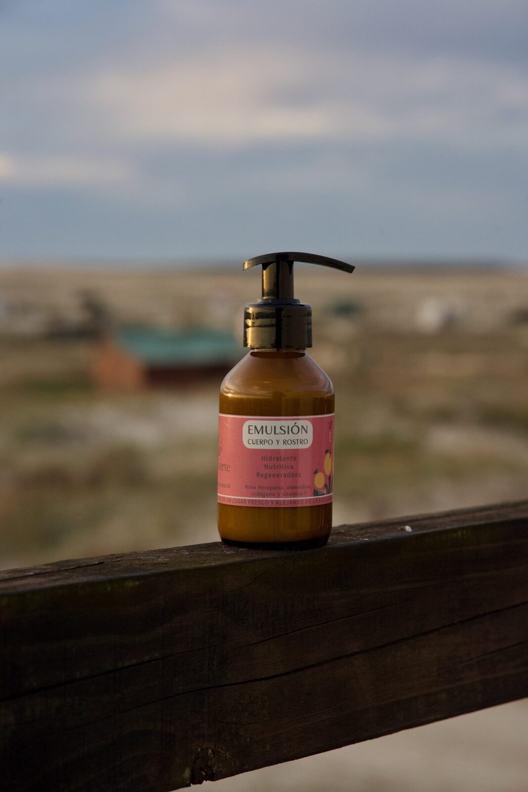 Emulsión corporal regeneradora