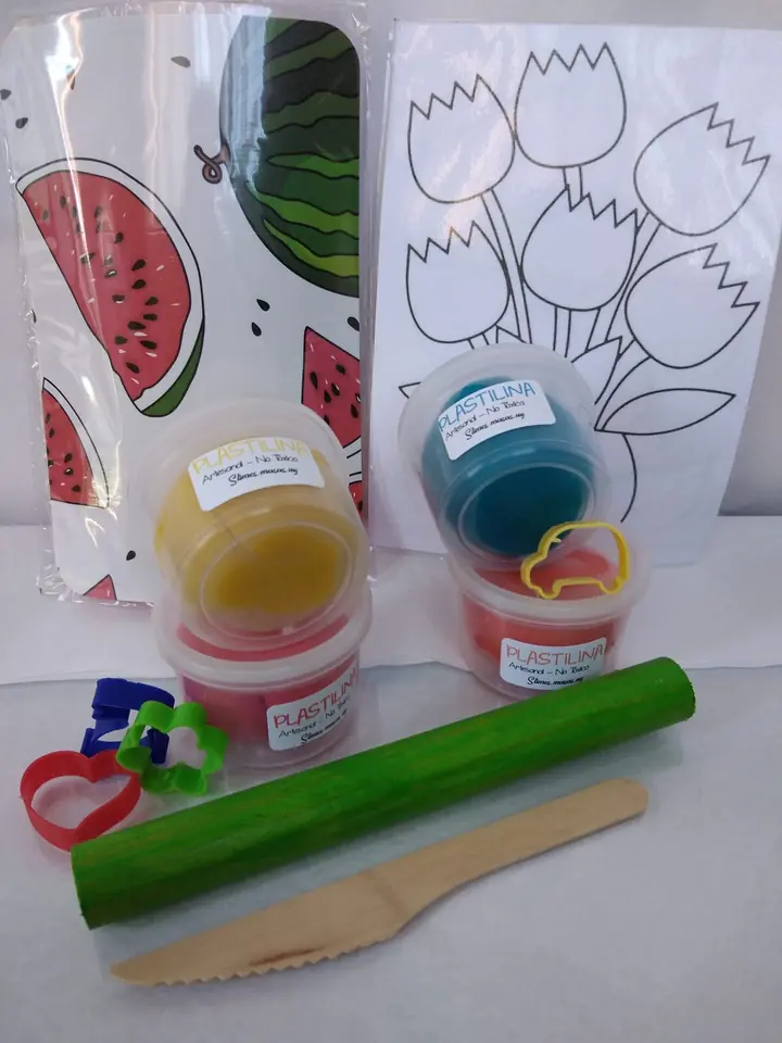 Pack 4 Plastilinas + Accesorios