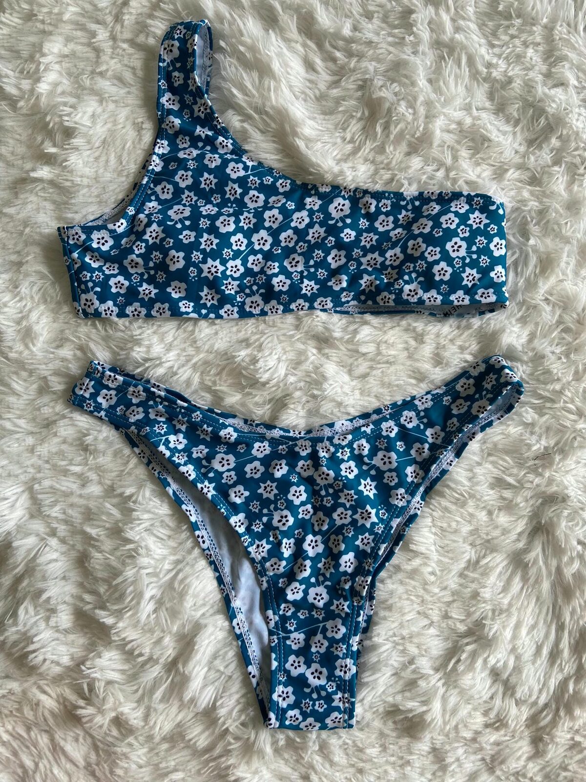 Bikini malla azul con flores