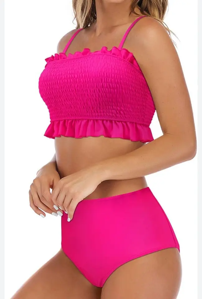 Bikini fucsia fruncido y volados arriba