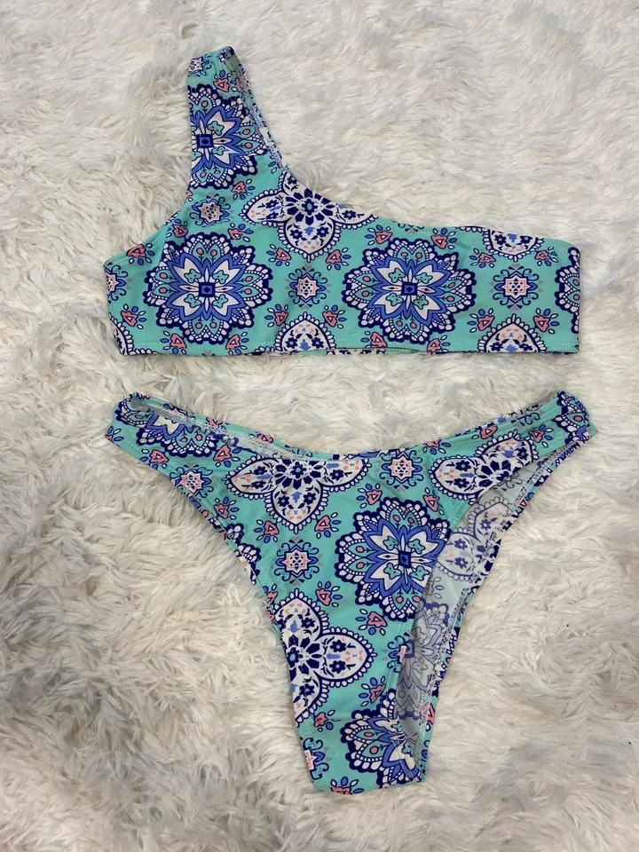 Bikini malla celeste con mandalas