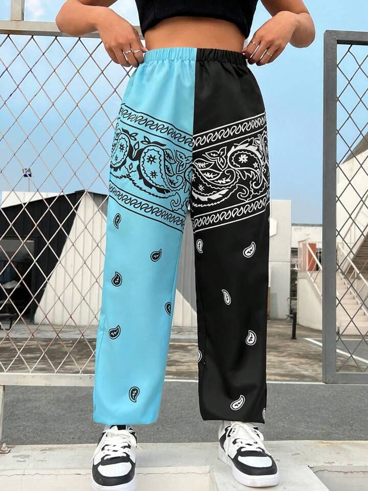 Pantalón negro y celeste diseño bandana sin felpa