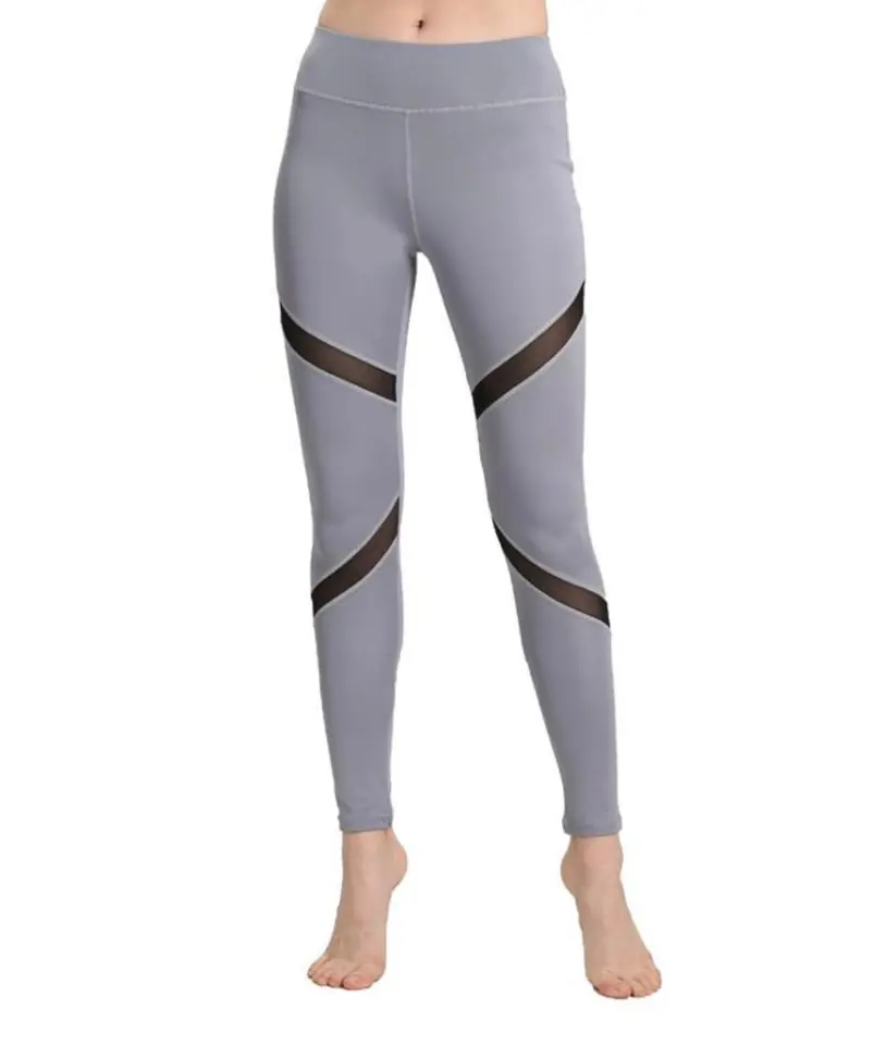 Calza gris con transparencia negra