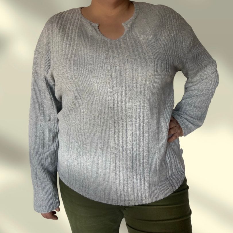 Remera gris abrigadita canalé