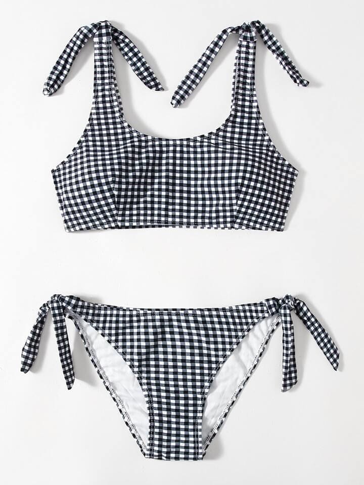 Bikini a cuadros blanca y negra